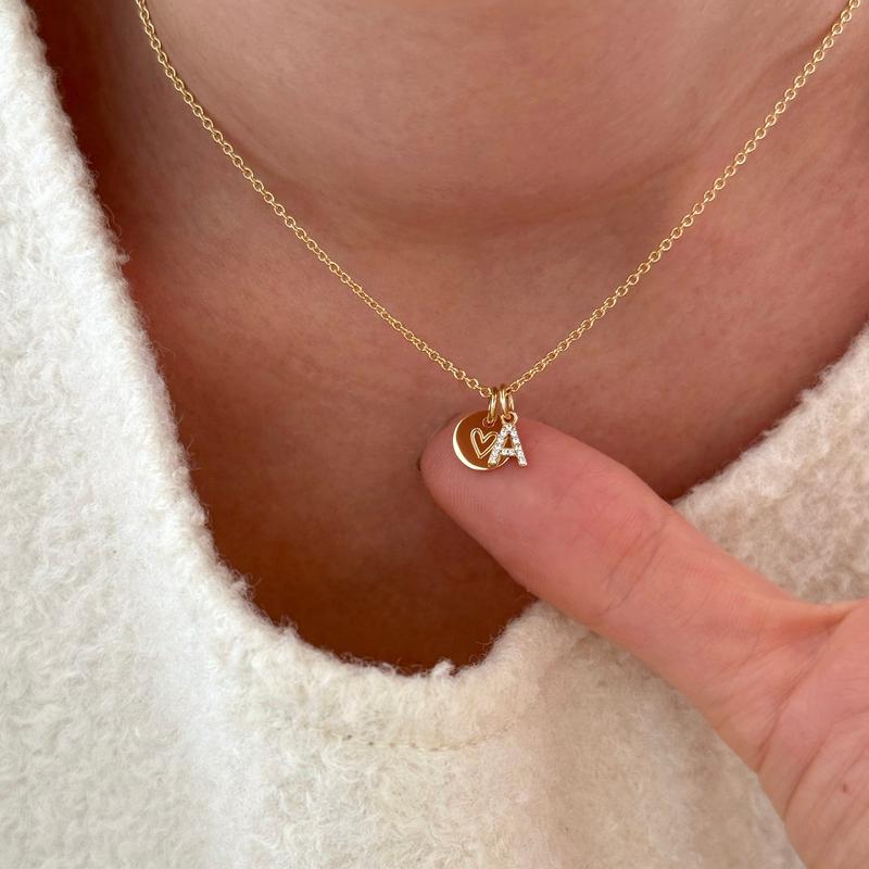 Collier Excentrique Rond en or rose diamant brillant 0,07 ct Collier Excentrique Rond en or rose diamant brillant 0,07 ct