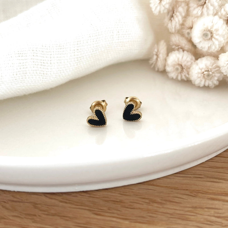 Boucles d'oreilles Puce Coeur en fête Or jaune 9K Rubis 0.5 ct - Cadeau Boucles d'oreilles Puce Coeur en fête Or jaune 9K Rubis 0.5 ct - Cadeau