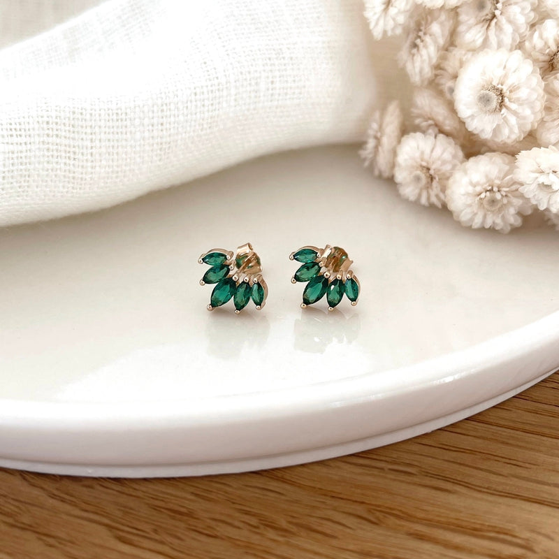 Boucles d'oreilles en émeraude et diamant à Paris - Sophie d'Agon Boucles d'oreilles en émeraude et diamant à Paris - Sophie d'Agon