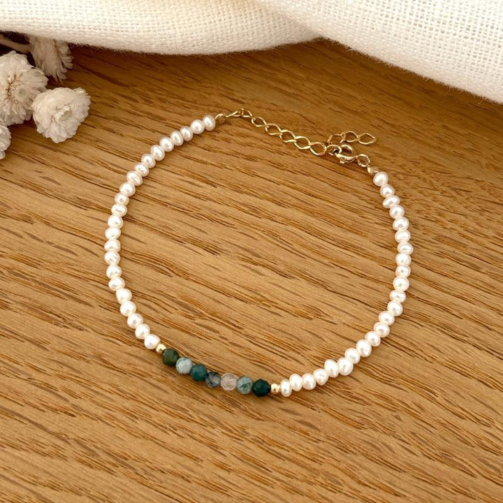 Armband „Emilda” aus vergoldetem Moosachat