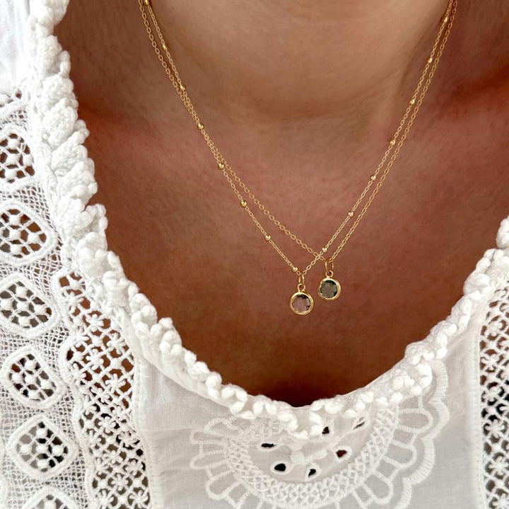 Halskette „Lee“ weiß vergoldet – Halsketten – Instants Plaisirs – KugelketteInstants Plaisirs  Schmuck