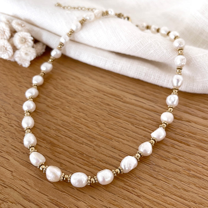 Dulcini" freshwater pearl necklace steel