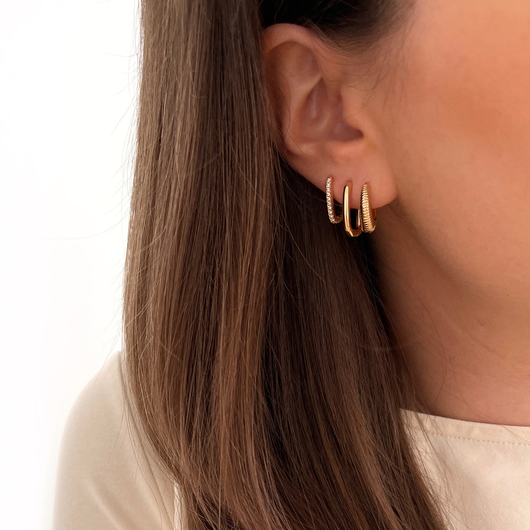 Gold-plated "Conie" hoop earrings