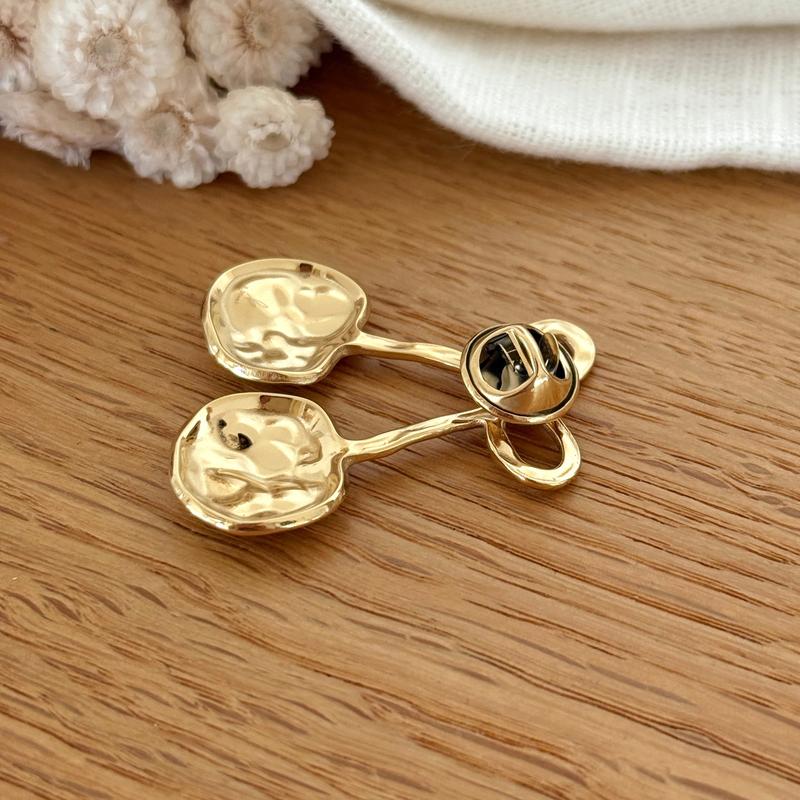 "Chery" steel pin brooch