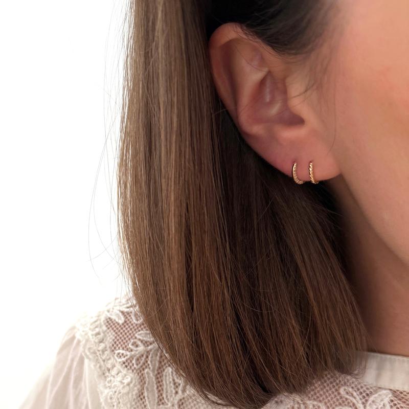 Gold-plated "Ilyan" ear piercing