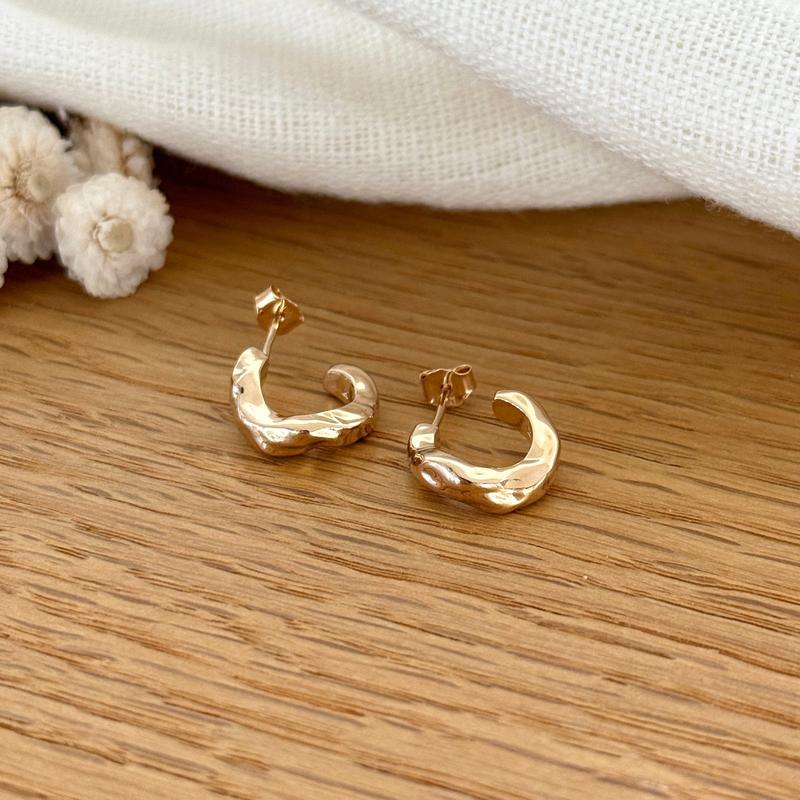 Gold-plated "Gilia" hoop earrings
