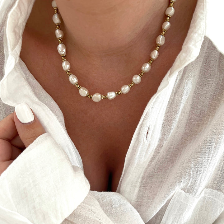 Dulcini" freshwater pearl necklace steel