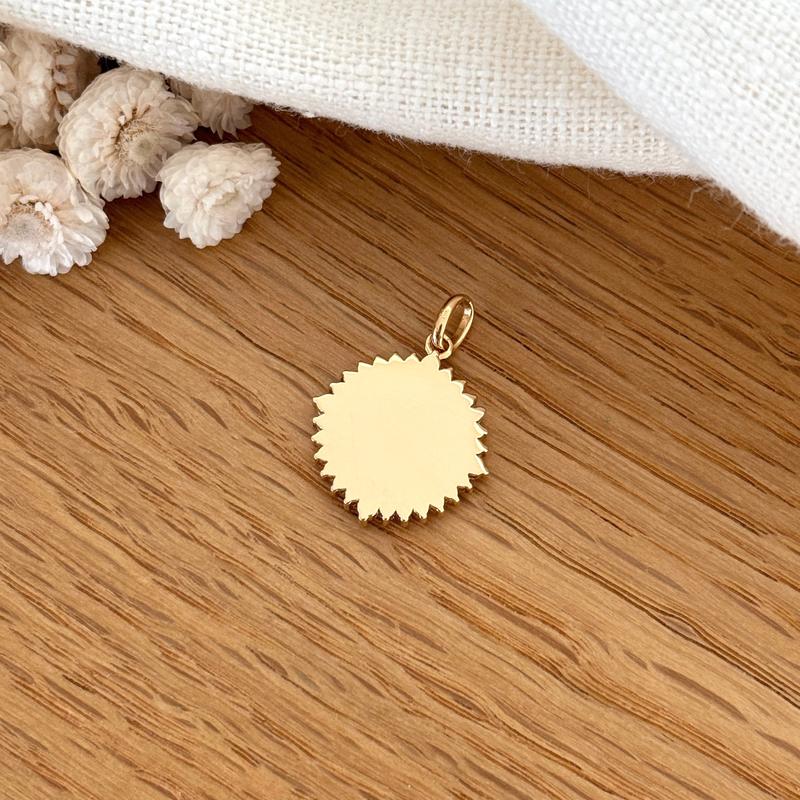 Gold-plated "Gypsy" pendant