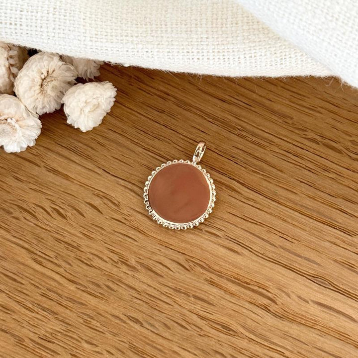 Gold-plated "Poem" pendant