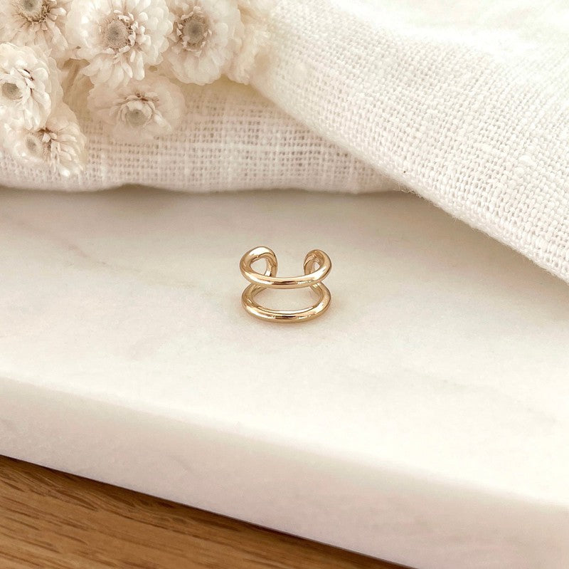 Deva" gold-plated ear ring