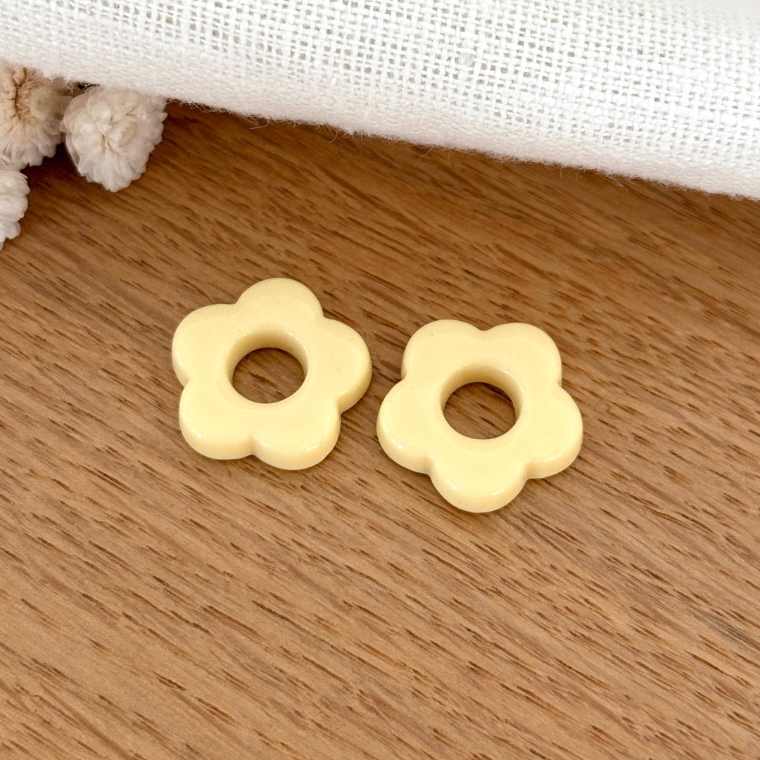 "Flora" acetate flowers