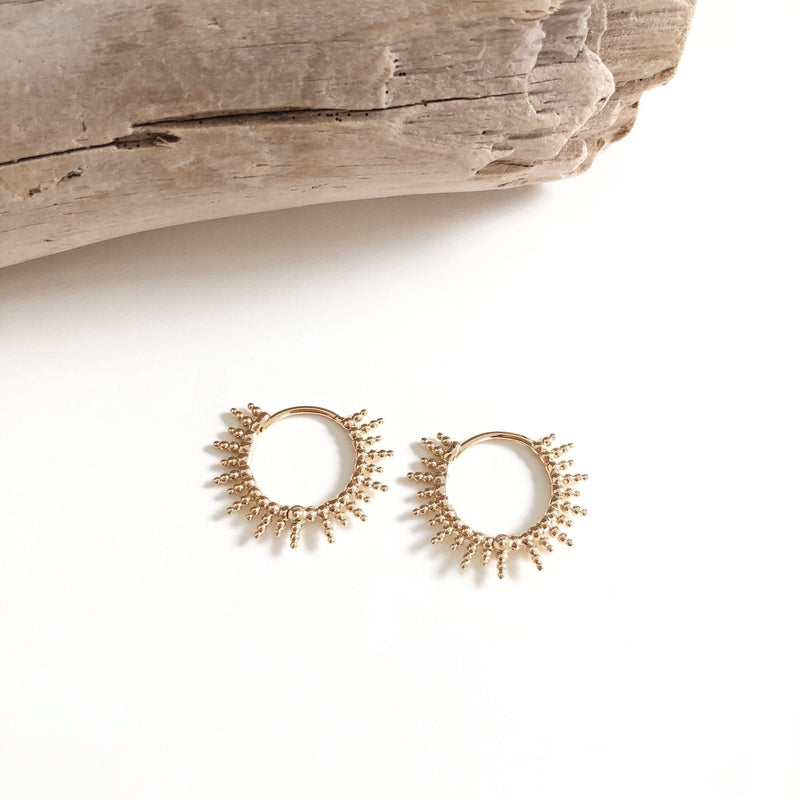 instants-plaisirs" gold-plated "Louce" earrings 