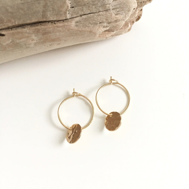 Hammered gold-plated "Medaille" earrings instants-plaisirs 
