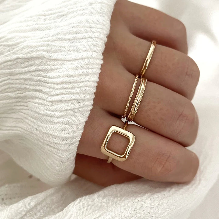 Sha" gold-plated ring