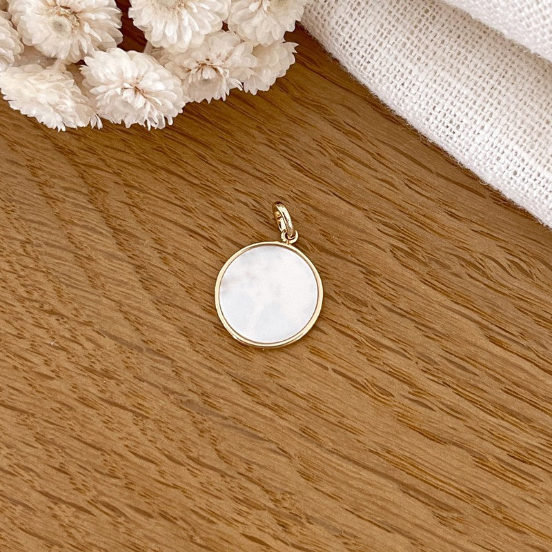 Colgante «Vitali» chapado en oro-Collares-instantes-placeres-Con grabado en elInstants Plaisirs  Joyas