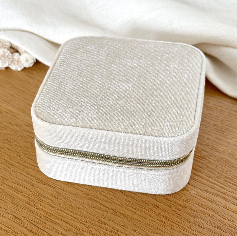 Boîte à bijoux beige-Pochettes de voyage-Instants Plaisirs | Bijoux-Instants Plaisirs | Bijoux