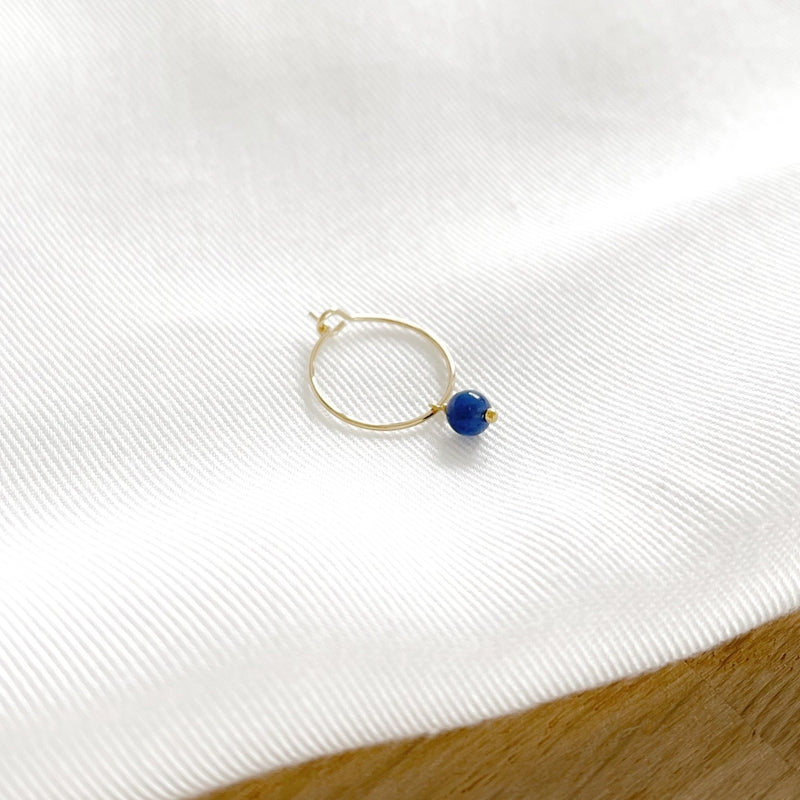 Broche «Lucy» de sodalita chapada en oro -Instants Plaisirs Joyería