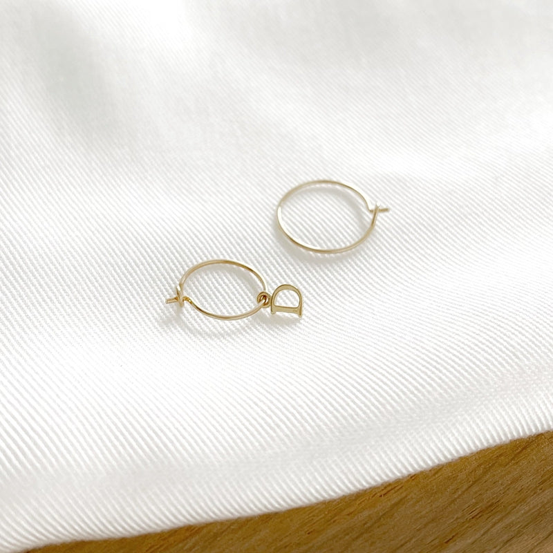 Broche «Initiale» chapado enInstants Plaisirs Joyas