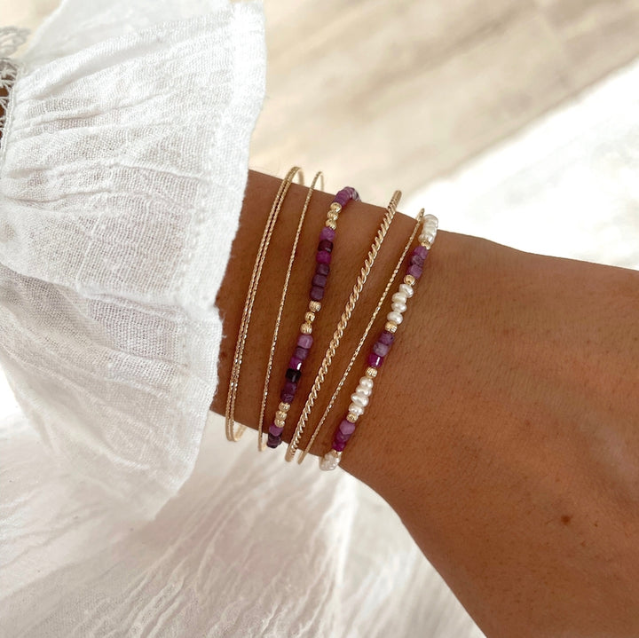 Pulsera «Hamin» con rubíes chapada enInstants Plaisirs  Joyería