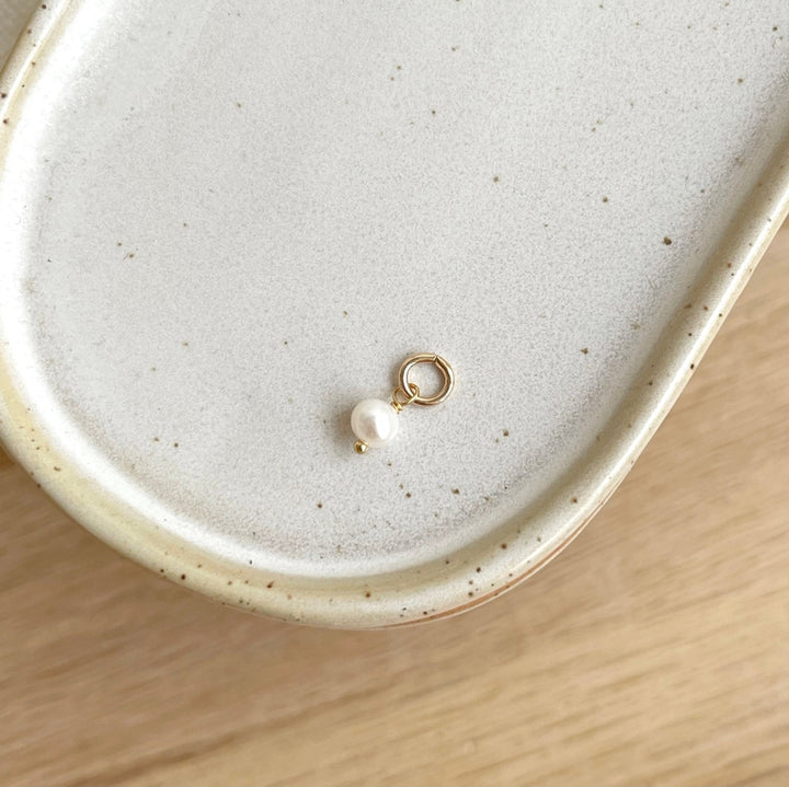 Mini colgante «Perla de agua dulce» chapado en oro - Dije y colgantes -Instants Plaisirs Instants Plaisirs  Joyas
