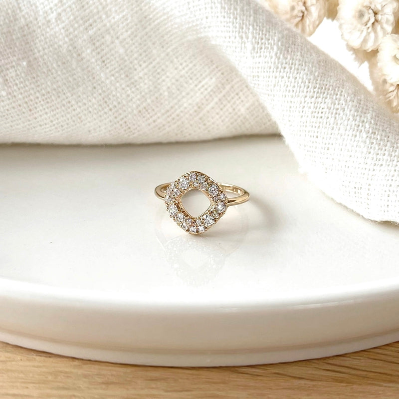 Anillo «Laurie» chapado enInstants Plaisirs Instants Plaisirs  Joyas