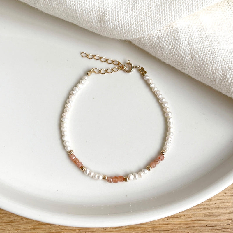 Pulsera «Rosalba» con piedra solar chapada enInstants Plaisirs  Joyas