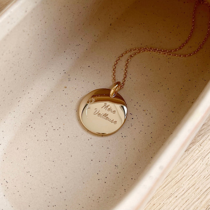 Collar «Mère Veilleuse» chapado enInstants Plaisirs  Joyas