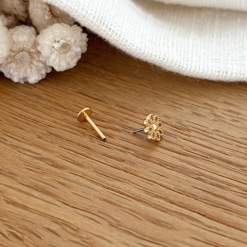 Piercing Labret Trèfle à Quatre Feuilles Plaqué Or - 1,2 Mm - Lèvre Ou Oreille