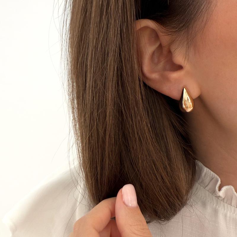 Boucles d'oreilles "Edith" plaqué or - Boucles en forme de goutte d'eau ...