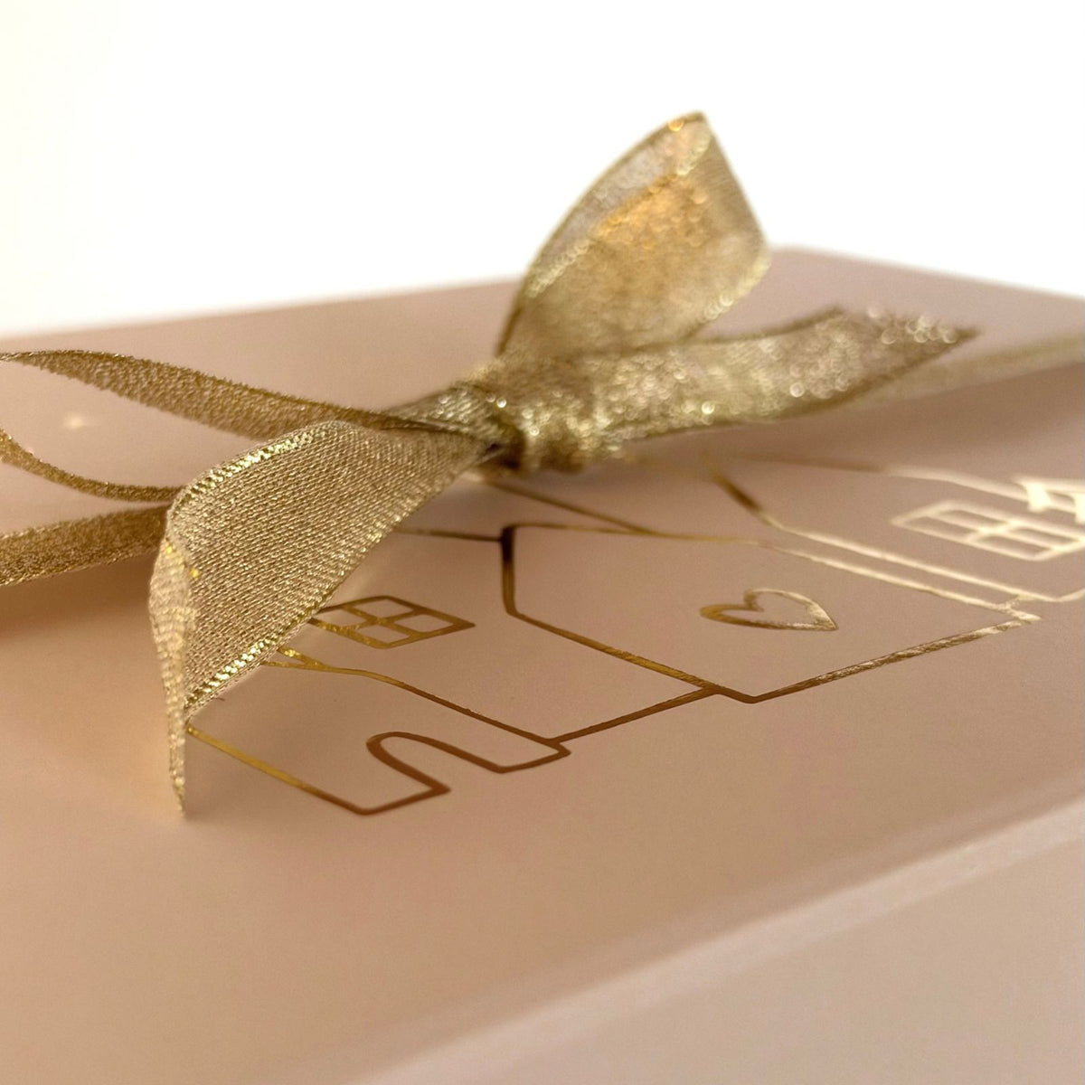 Calendrier de l'Avent bijoux 2026 en acier inoxydable doré, et argenté, 24 surprises, idéal pour patienter jusqu'à Noël.