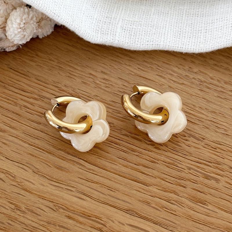 Pendientes de aro «Flora» en color beige acero - Pendientes - instants-plaisirs-Instants Plaisirs | Joyería