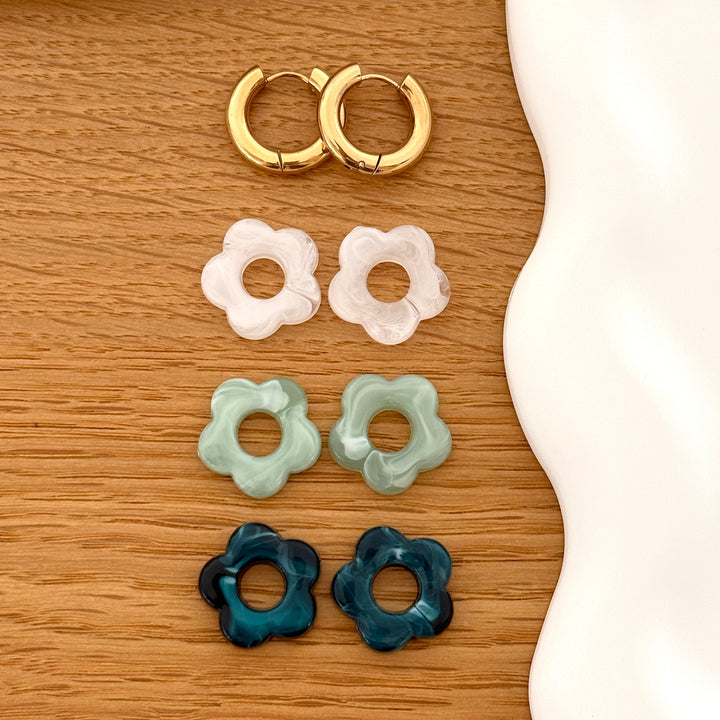 5 - Set di orecchini a cerchio Flora in acciaio