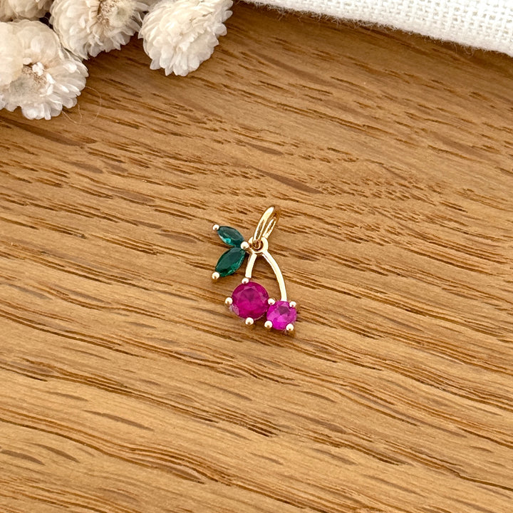 Pendentif "Cerise" plaqué or