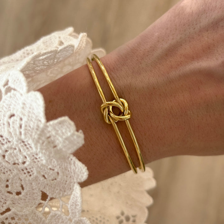 "Marie" steel knot bangle
