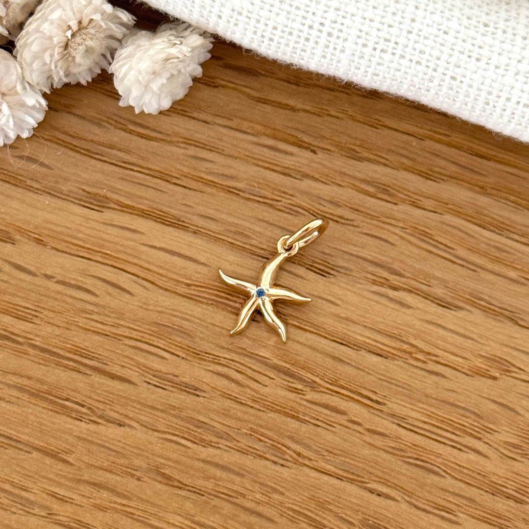 Pendentif "Étoile de mer" plaqué or