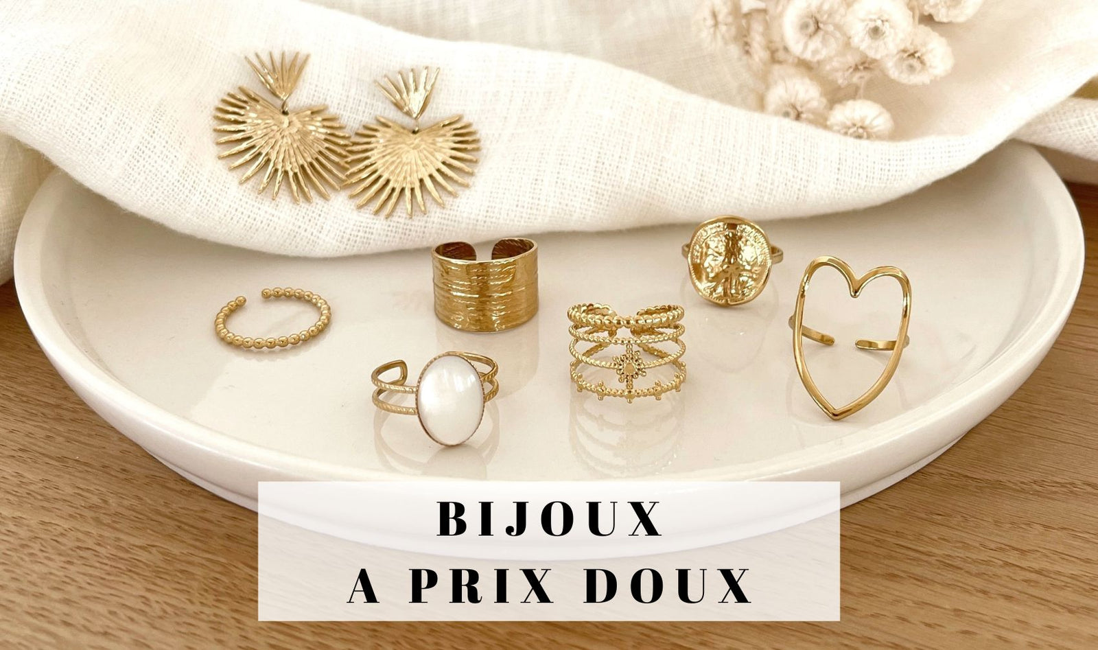 Bijoux à prix doux en acier inoxydable doré, découvrez une jolie collection inspirée pour un été sublimé avec vos accessoires tendance !