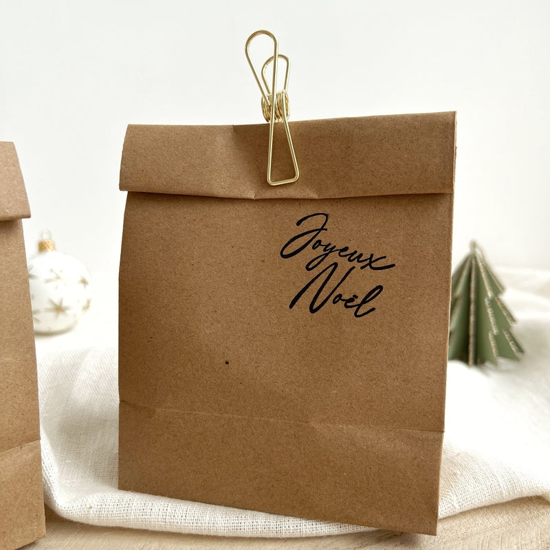 Pochette cadeau-Boîtes à cadeaux-Instants Plaisirs • Bijoux-Joyeux Noël avec pince dorée-Instants Plaisirs • Bijoux