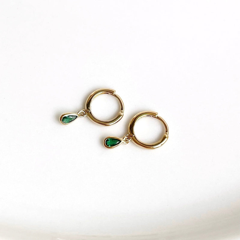 Mini créoles "Ellen" vert plaqué or-Boucles d'oreilles-instants-plaisirs-Instants Plaisirs | Bijoux